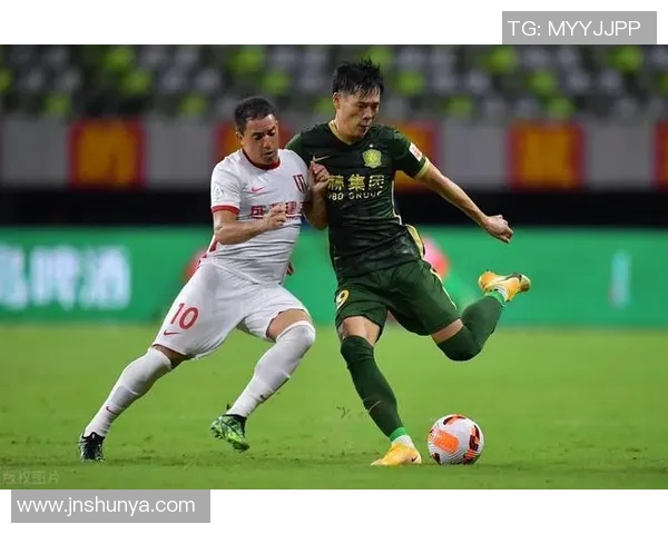 武汉飞盘队实力引发热议球迷对比赛表现的看法分歧明显