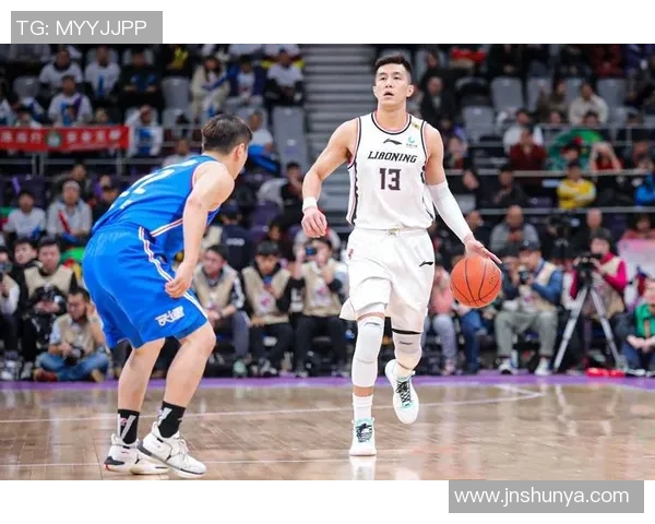 南京篮球队强势领跑杯赛积分榜以100分稳居第一位置